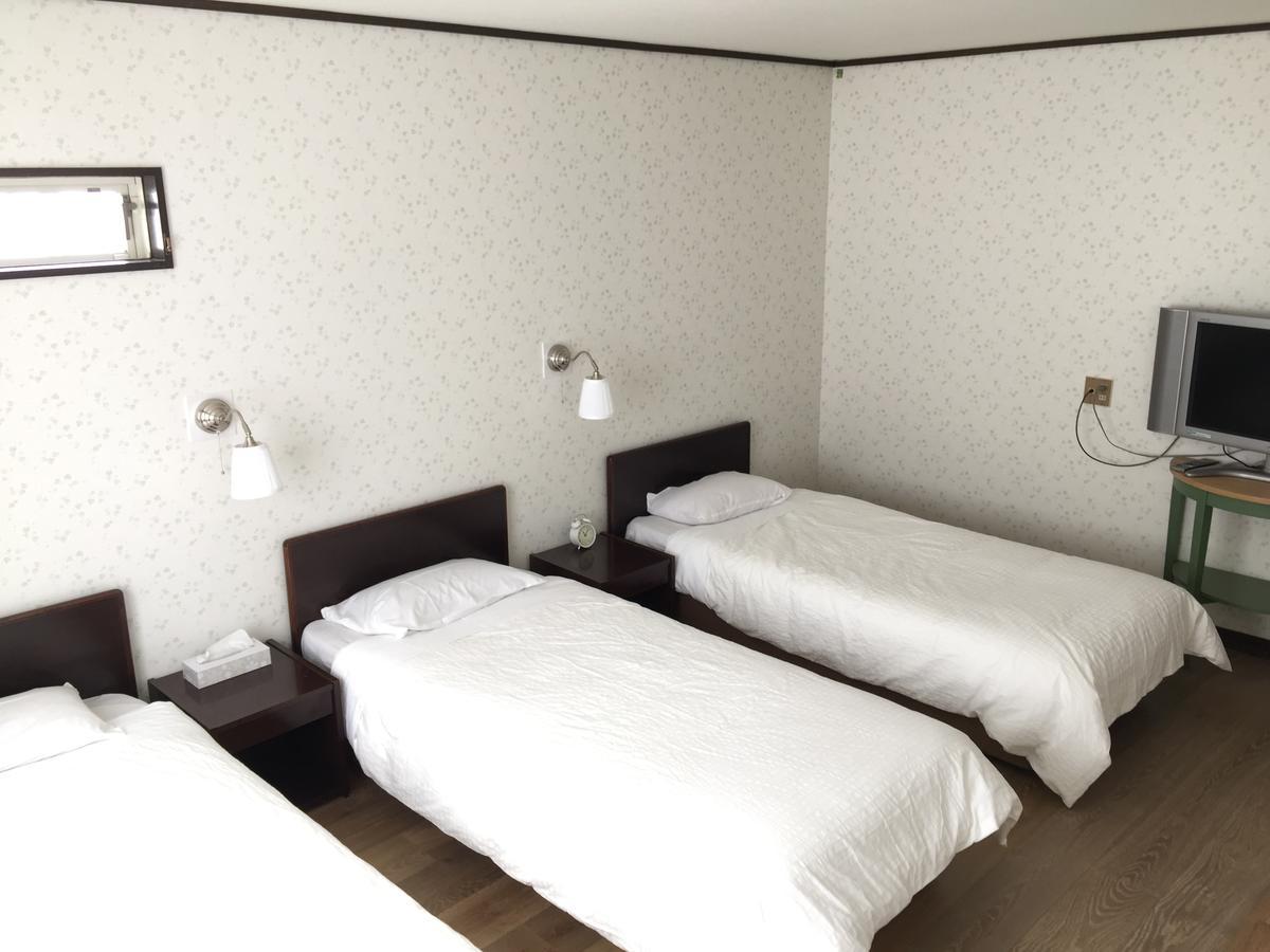 White Rose Inn Hachimantai  Room photo